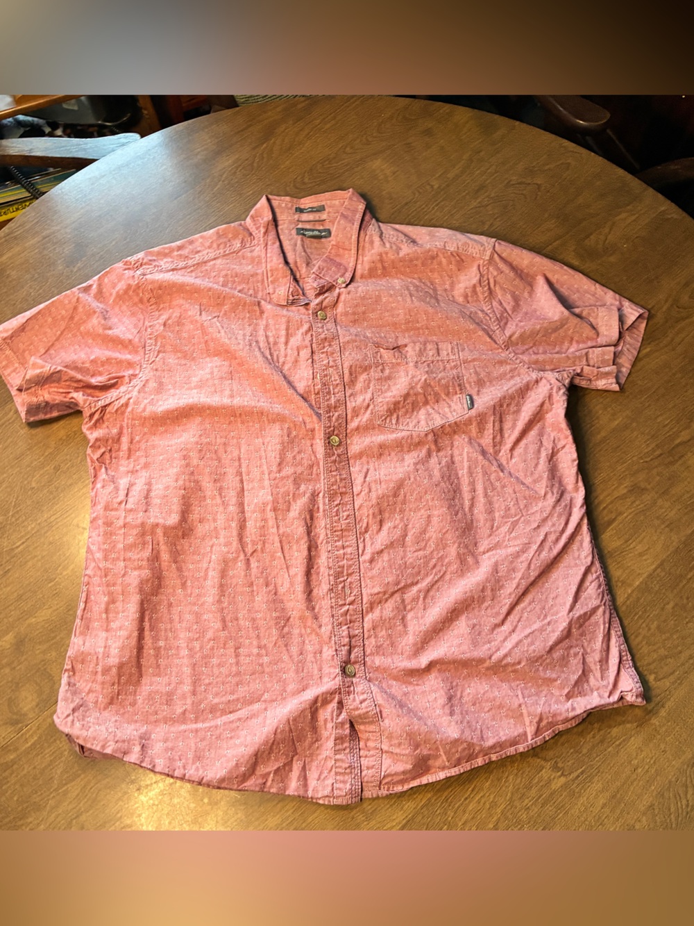 Eddie Bauer Mens Classic Fit Short Sleeve Button Up Shirt Red  XL